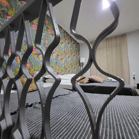 Apartment Carlo III Νάπολη Εξωτερικό φωτογραφία